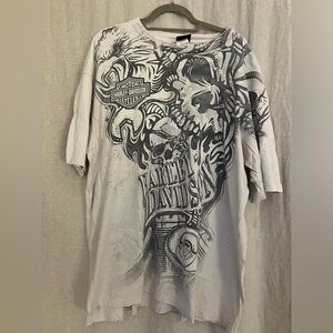 White oversized Harley Davidson t shirt